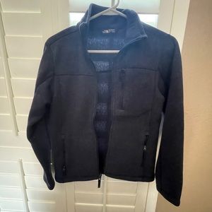 Boys North face fleece jacket, size M